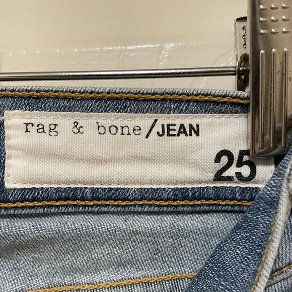 RAG & BONE Blue "Wiley"  Capri Raw Hem Skinny Jean Sz 2 - Picture 2 of 8